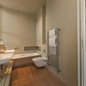 Olive Deluxe Room